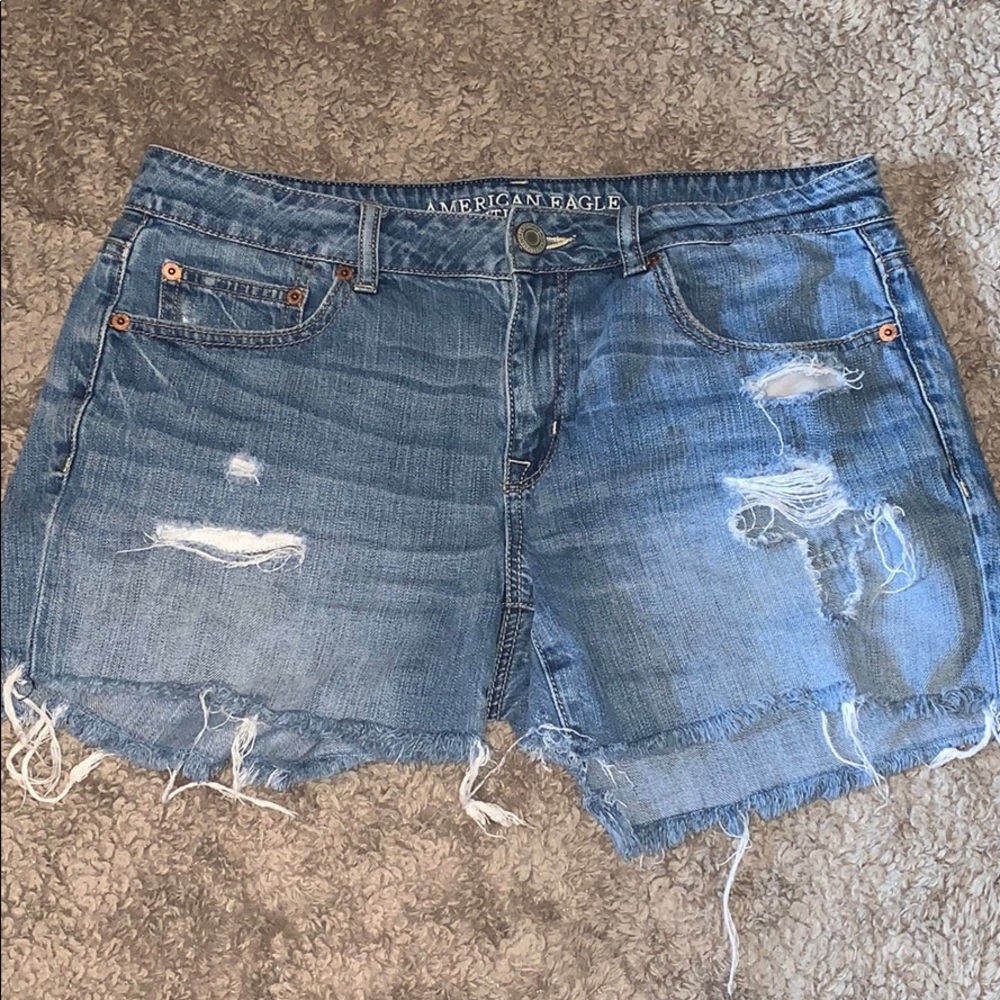American Eagle Distress Cut Off Shorts
